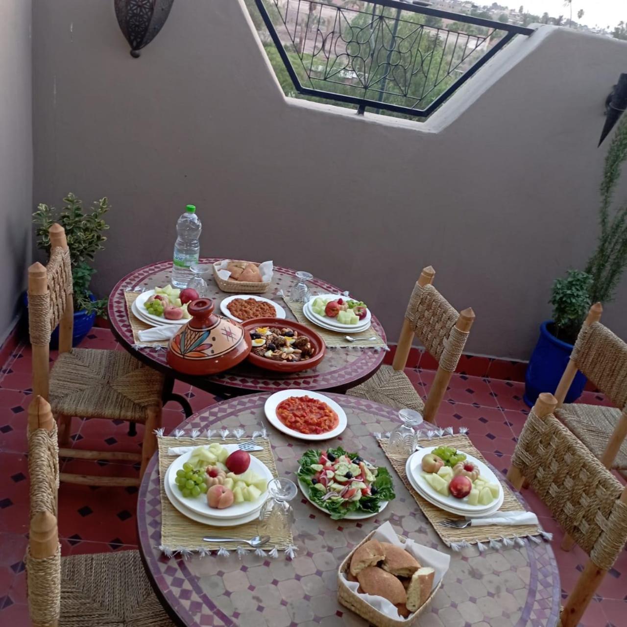 Apartamento Al Bahja Family Marrakesh Exterior foto